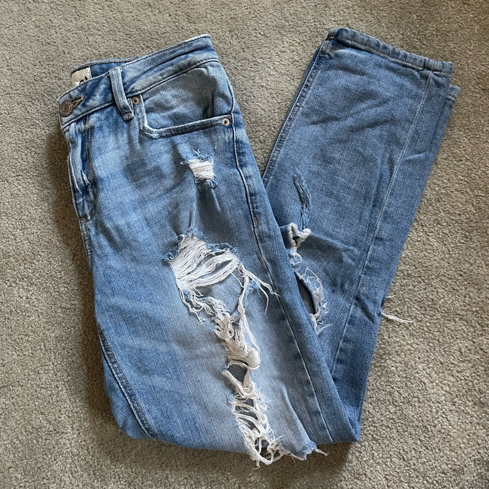Garage Ripped Jeans